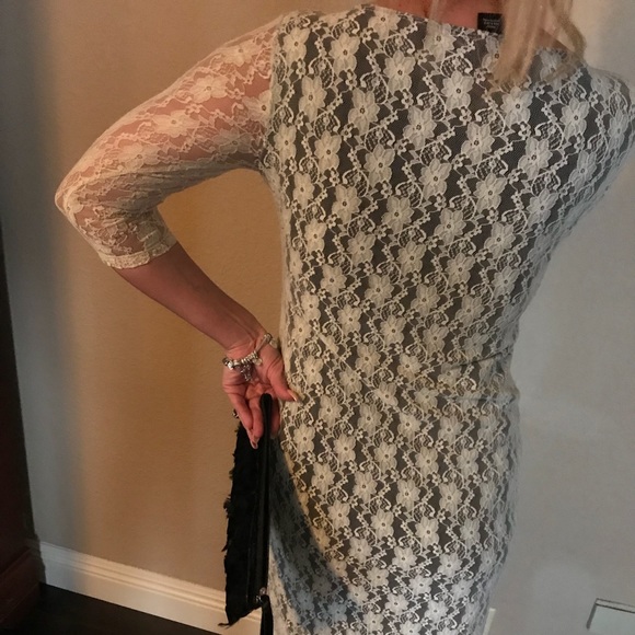 Lace mini dress size small cream and black - Picture 3 of 4
